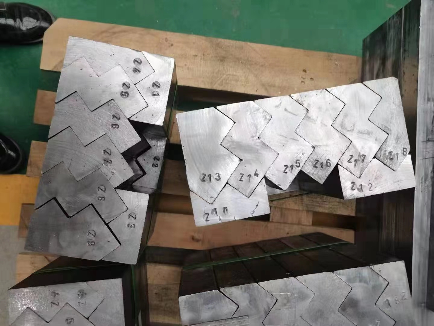 南岸工业配重铅块